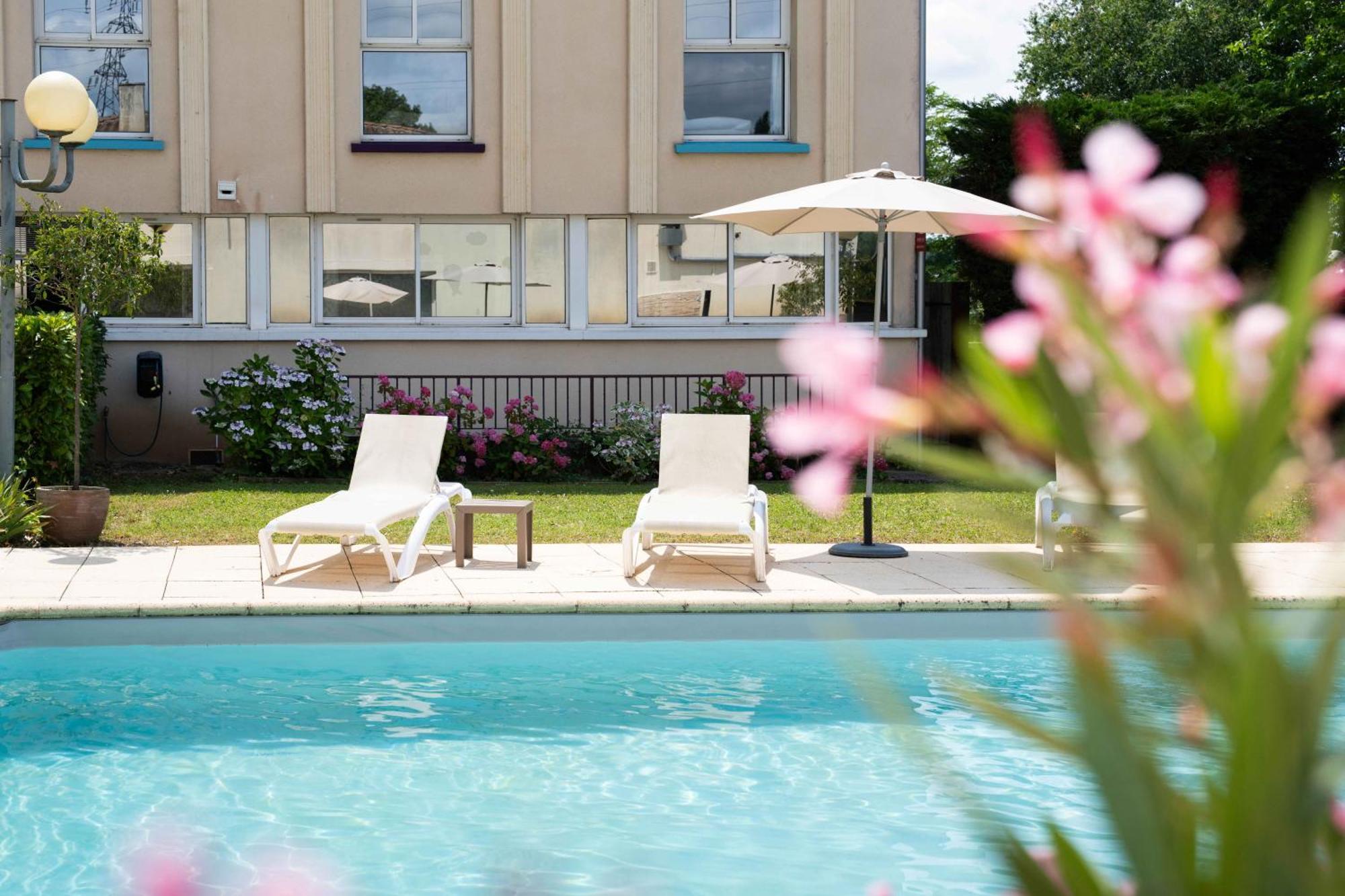 Logis Hotel & Restaurant Ludik Bergerac Exterior photo